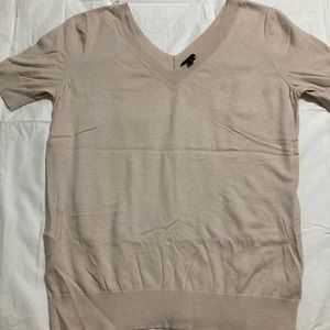 Ann Taylor Light Weight Short Sleeved Sweater